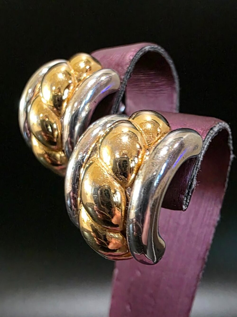 Vintage GIVENCHY 4G Logo Two-Tone Twist Hoop Huggie Pierced Earrings Paris NY